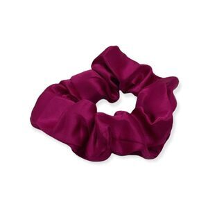 NWT NWT Wool + Pepper Co. Satin Scrunchie